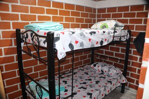 4 bedrooms, free WiFi - Casa Hotel ivanna (Montenegro)