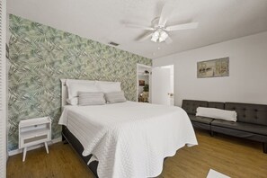 2 bedrooms, iron/ironing board, travel crib, free WiFi