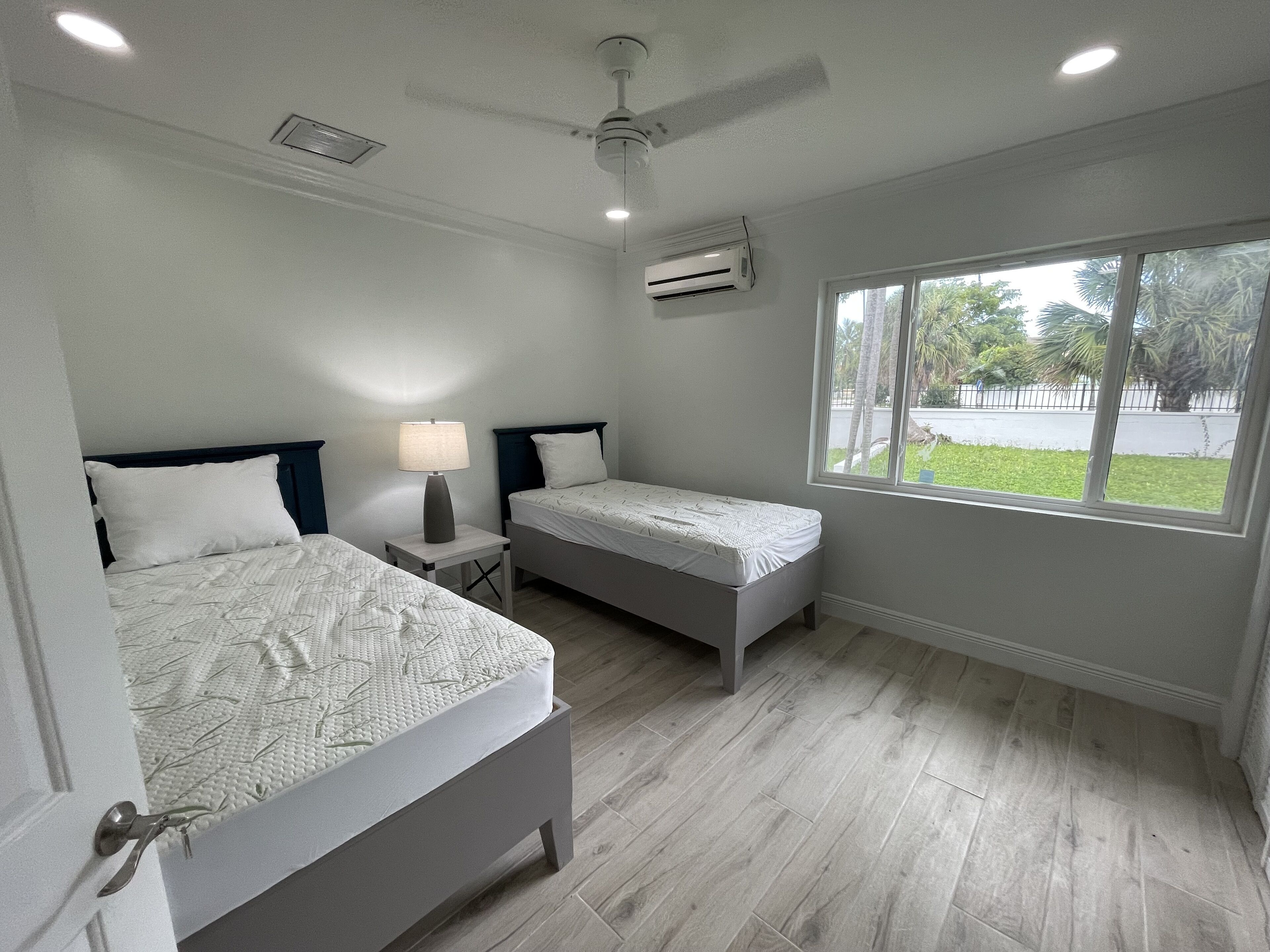 4 bedrooms, WiFi, bed sheets