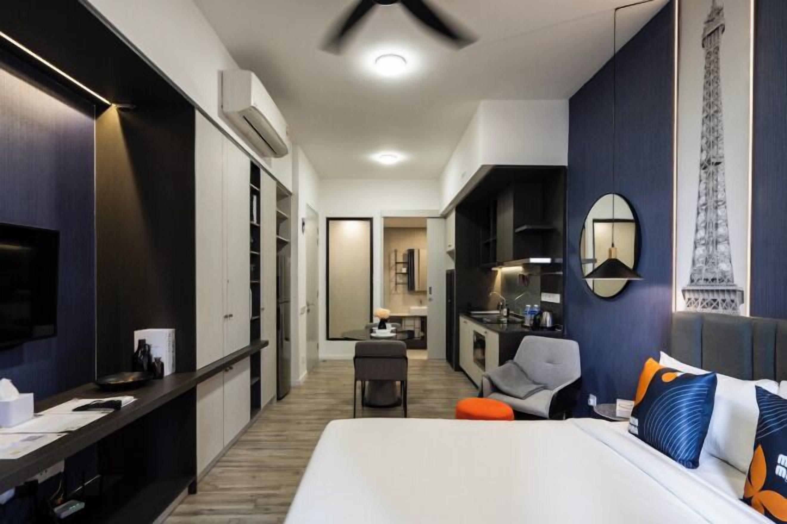 高級寢具、書桌、隔音、熨斗/熨衣板