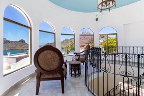 Interior - Escape, Rejuvinate in this serene castle by the beaches of Mexico-Casa Serenidad (San Carlos)