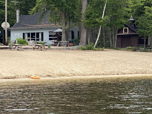 Exterior - Lakefront - Family Friendly Home - on Long Lake w/beaches and boat slip. (Bridgton)