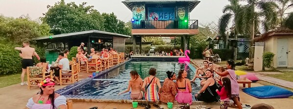 Alberca al aire libre 