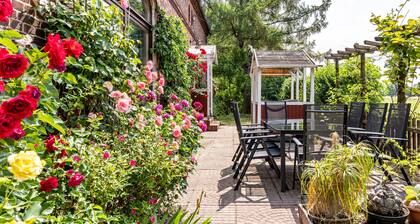 Ferienwohnung "Elbtalquartier Im Grünen" mit Gemeinschaftsterrasse, Gemeinschaftsgarten und WLAN