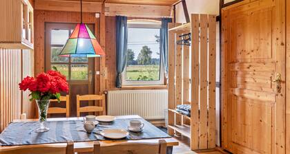 Ferienwohnung "Elbtalquartier Im Grünen" mit Gemeinschaftsterrasse, Gemeinschaftsgarten und WLAN