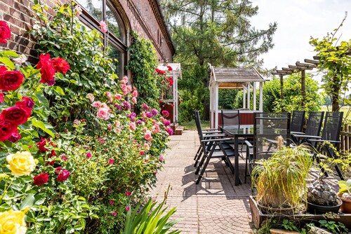 Ferienwohnung "Elbtalquartier Im Grünen" mit Gemeinschaftsterrasse, Gemeinschaftsgarten und WLAN