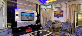 Luxury 5Bed Duplex With Starlink powered wifi Lekki