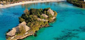 Private beach, white sand, beach bar - Coral Bay Zanzibar (Pongwe)