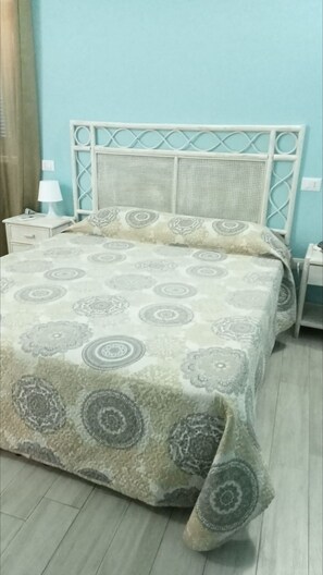 1 habitación, internet gratis y ropa de cama 