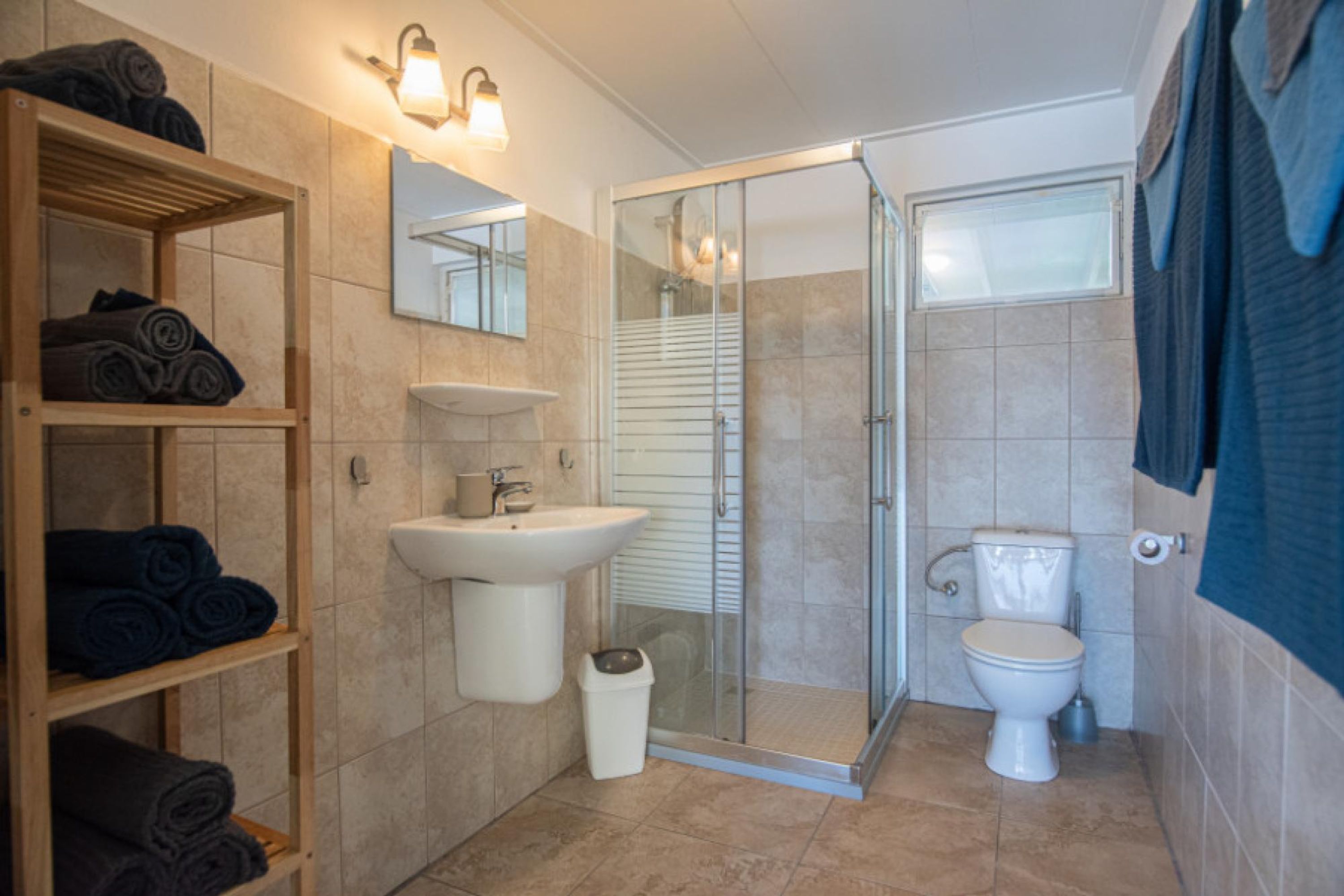 2 bedrooms