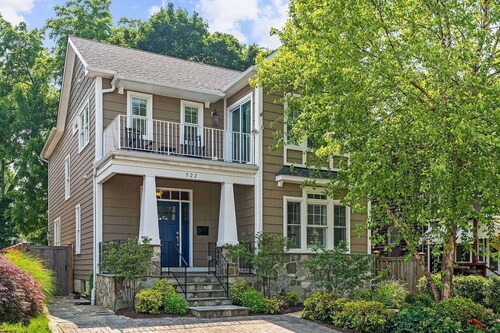 Stunning Craftsman Steps to Downtown Annapolis & Spa Creek with Game Room, Parking and Backyard