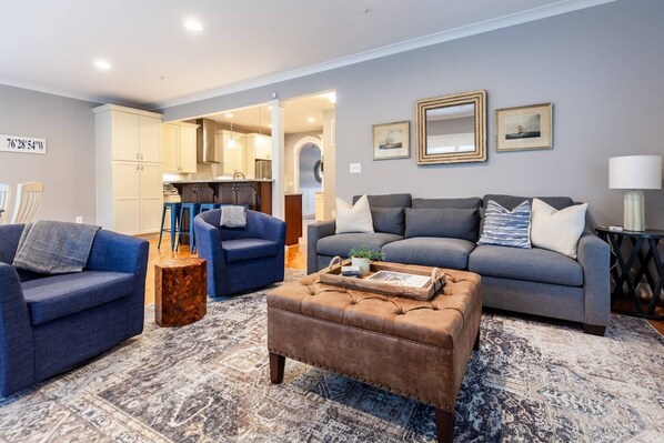 Televisión, chimenea y futbolito 