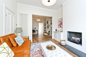 3 bedrooms - Family Home near Clapham Common (London)