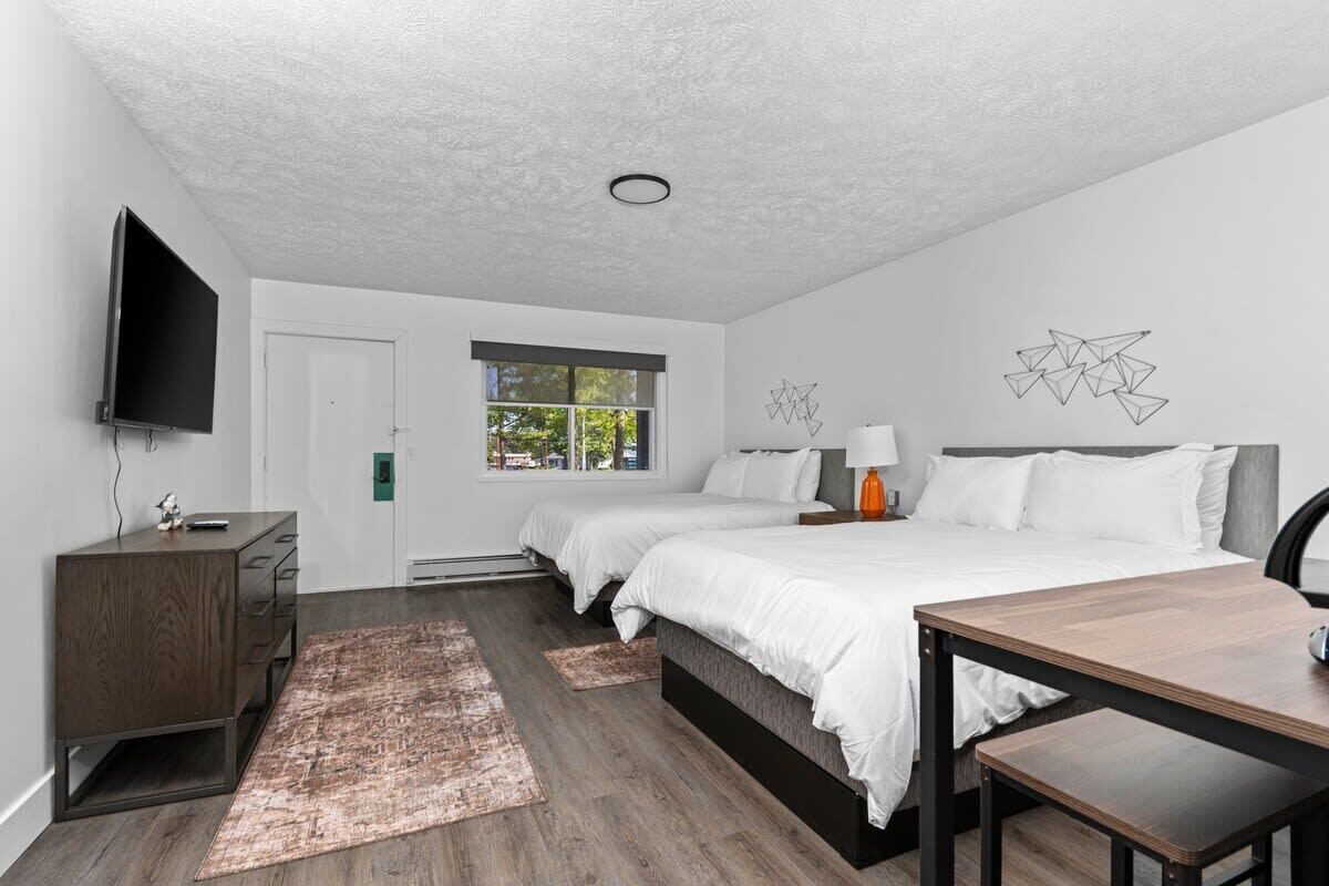 旅行婴儿床、WiFi、床单