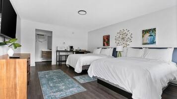 Lit parapluie, Wi-Fi, draps fournis