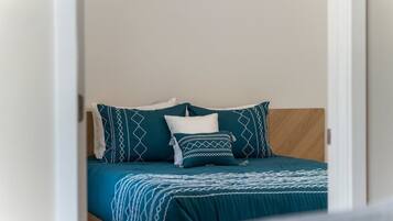 1 chambre, fer et planche à repasser, Wi-Fi, literie fournie