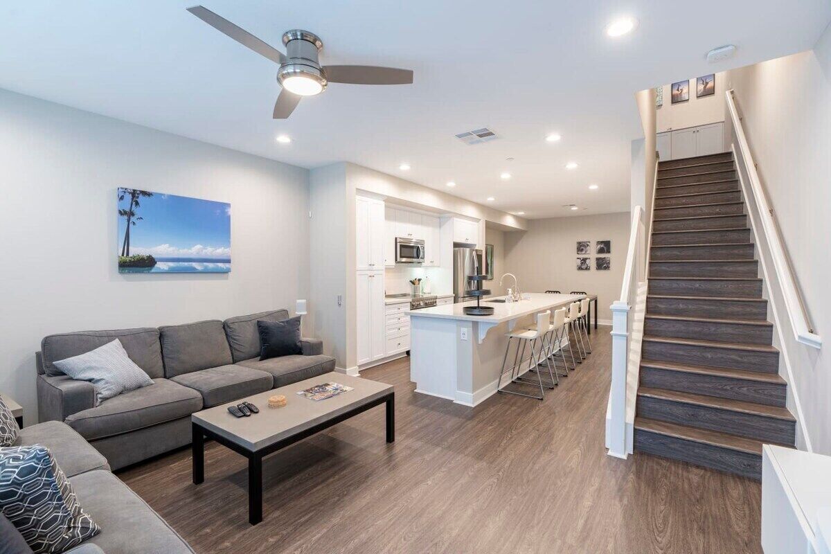 New Build! Luxury Oceanside Condo!
