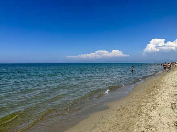 2 bedrooms - Colors House On The Beach (Pisa)