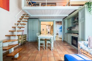 2 bedrooms - Colors House On The Beach (Pisa)
