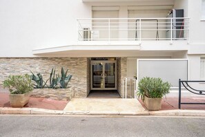 Exterior detail - Le Royal Studio adorable avec terrasse (Cannes)