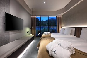 Exclusive Quadruple Room