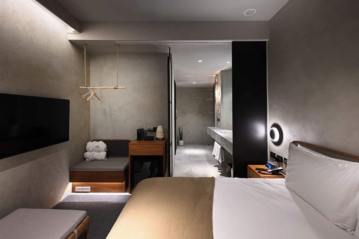 Habitación exclusiva doble | Ropa de cama de alta calidad, edredones de plumas, minibar