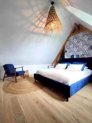 4 sovrum, strykjärn/strykbräda, resesäng och sängkläder