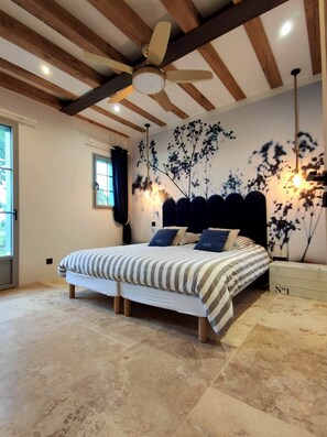 4 Schlafzimmer, Bügeleisen/Bügelbrett, Reisekinderbett, Bettwäsche