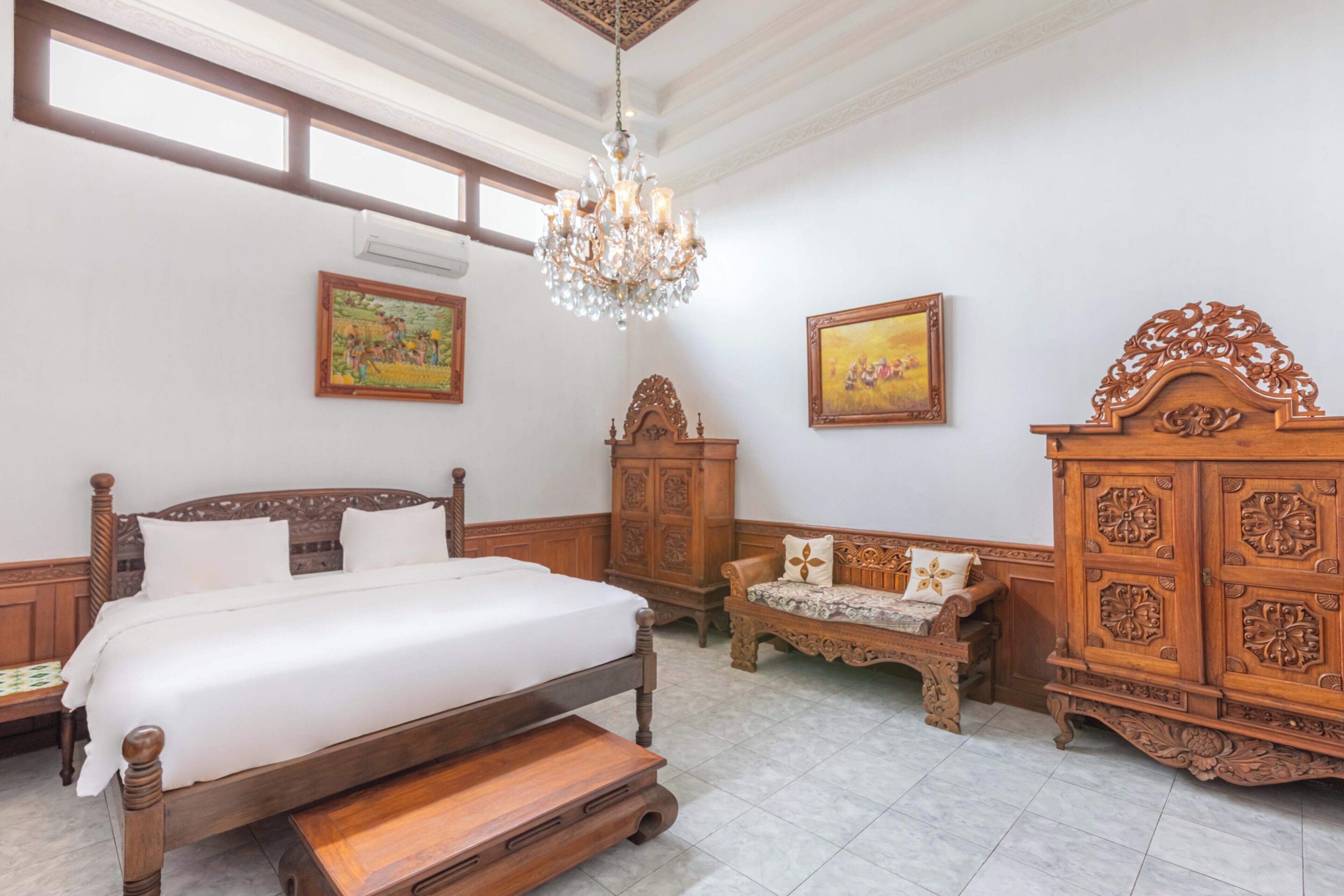 Superior Room | Premium bedding, free minibar, desk, free WiFi