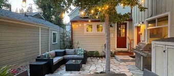 Modern Victorian in the heart of downtown Nevada City