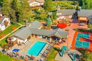 Exterior - Icicle Village 2-Bedroom w/ Pool (Leavenworth)