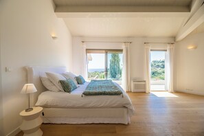 6 chambres, bureau, fer et planche à repasser, Wi-Fi gratuit