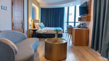 Premium Studio Suite, Balcony, Sea View