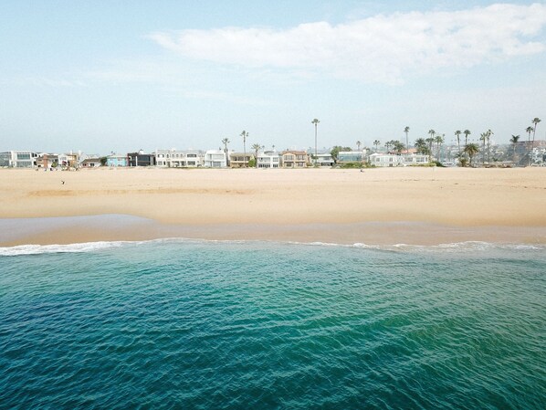 Espreguiçadeiras, toalhas de praia