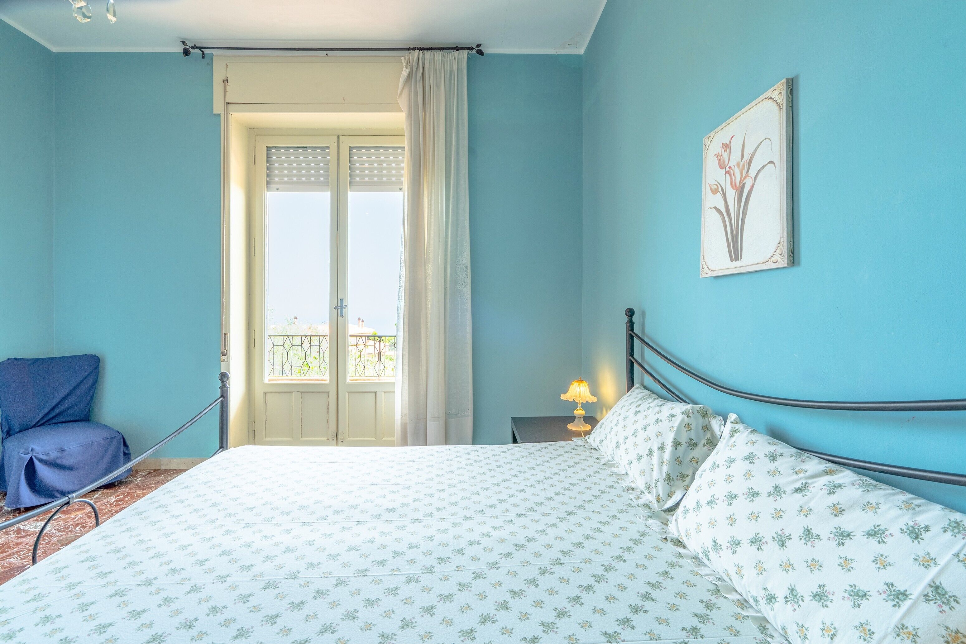 4 室のベッドルーム、アイロン / アイロン台、WiFi (無料)、ベッドシーツ