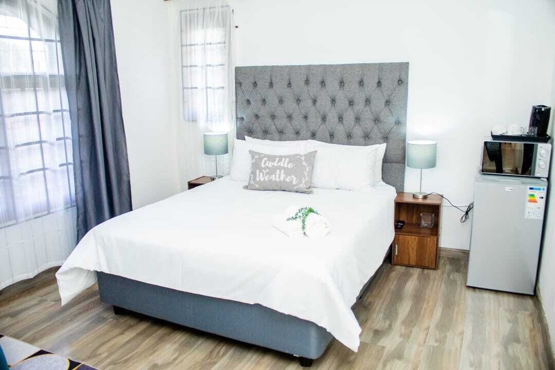 Deluxe dubbelrum | Skrivbord, arbetsyta för laptop och gratis wi-fi