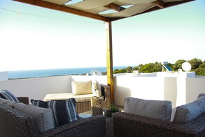 Comfort Villa, Sea View, Poolside | Balcony