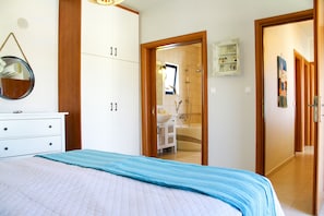 Comfort Villa, Sea View, Poolside | 3 bedrooms, free WiFi - Villa Stefania with Pool (Rethymno)