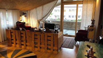 1 bedroom, soundproofing, free WiFi