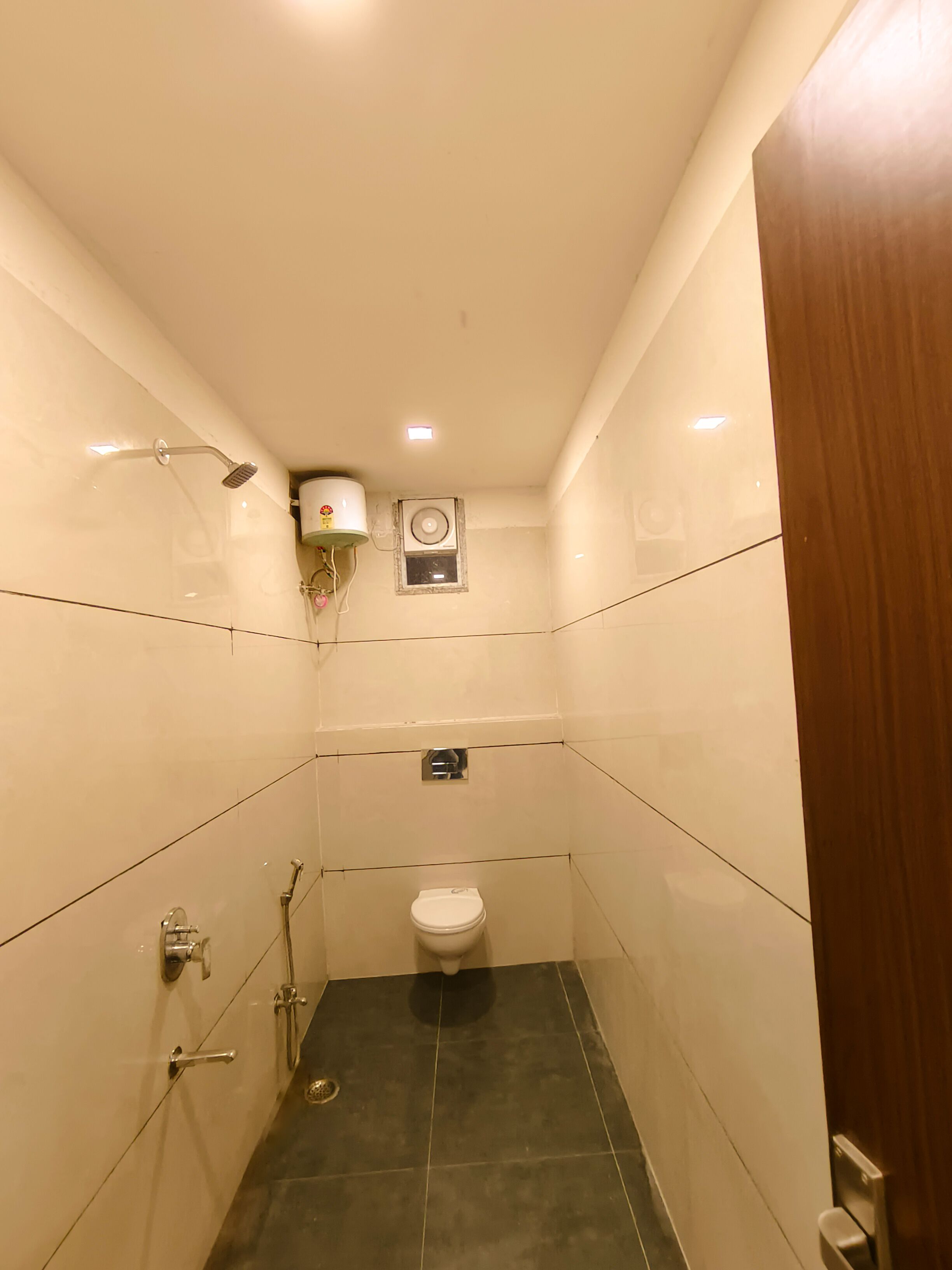 Photo - Hotel Veer Palace near Udaipole Udaipur