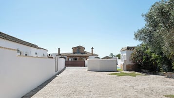 Enceinte de lâhĂ©bergement