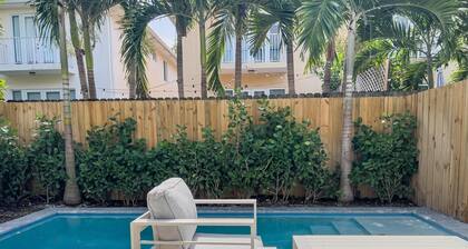 The Modernista 1 - Luxury Villa With Private Pool