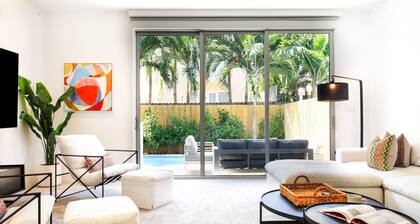 The Modernista 1 - Luxury Villa With Private Pool