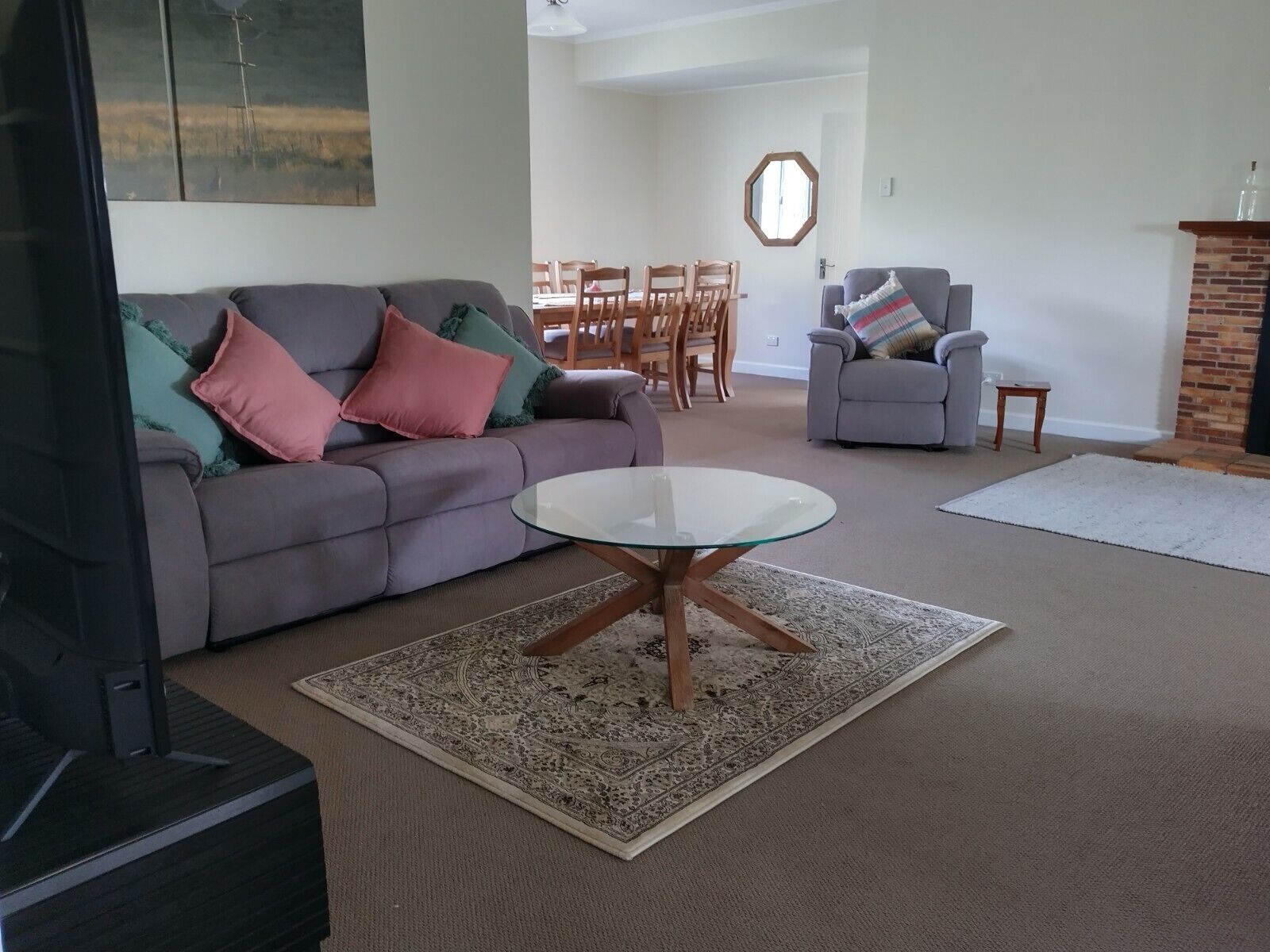 Smart TV, DVD player, video library