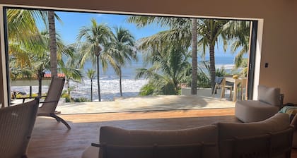 Beachfront surf shack - good vibes only