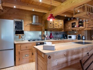 Refrigerador, microondas y lavavajillas 