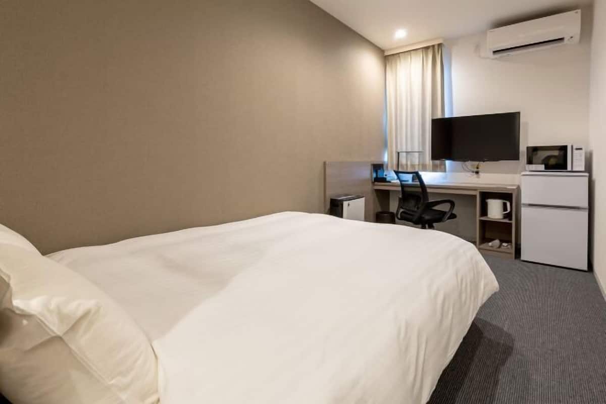 Wi-Fi gratuit, draps fournis