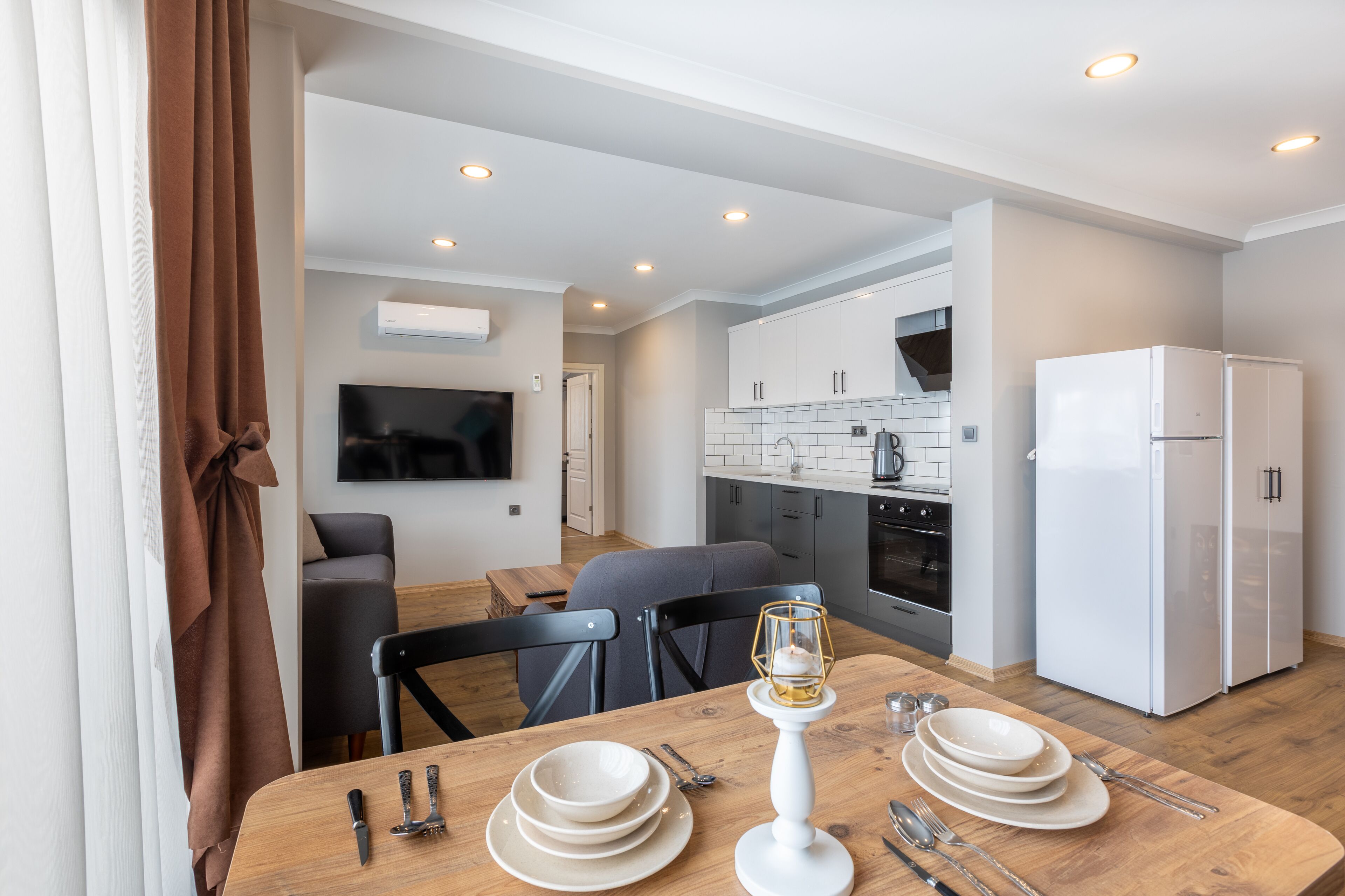 standard apartment, 1 bedroom | desk, laptop workspace, blackout curtains, soundproofing