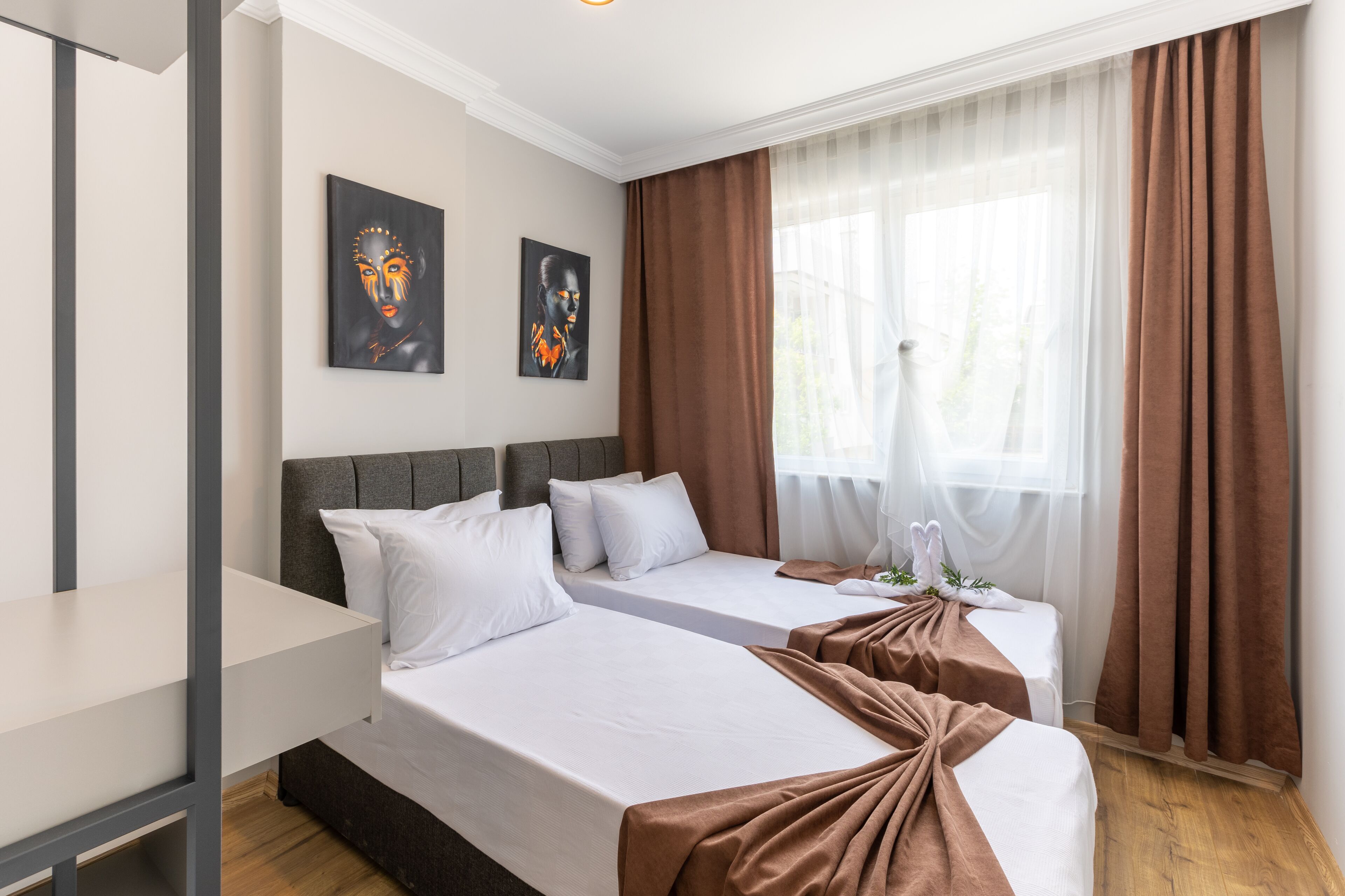 family apartment, 2 bedrooms | desk, laptop workspace, blackout curtains, soundproofing