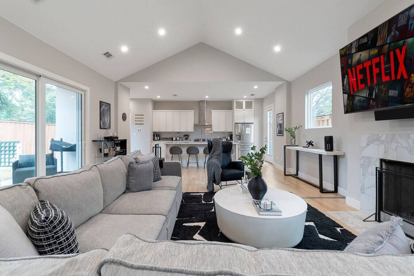 Spacious Modern Family Home